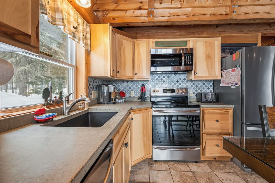 Fully equipped kitchen