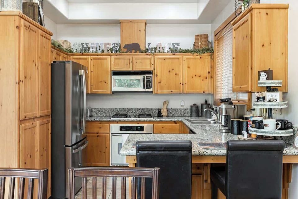 Kitchen is stocked with the basic cooking essentials. 
