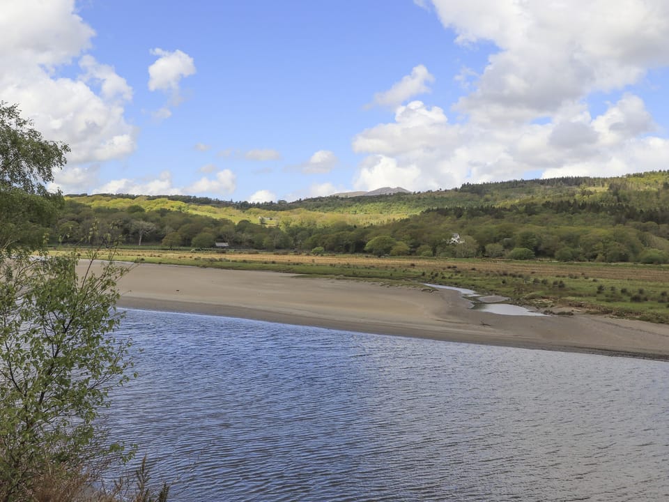 Cuddfan Cottage in Wales