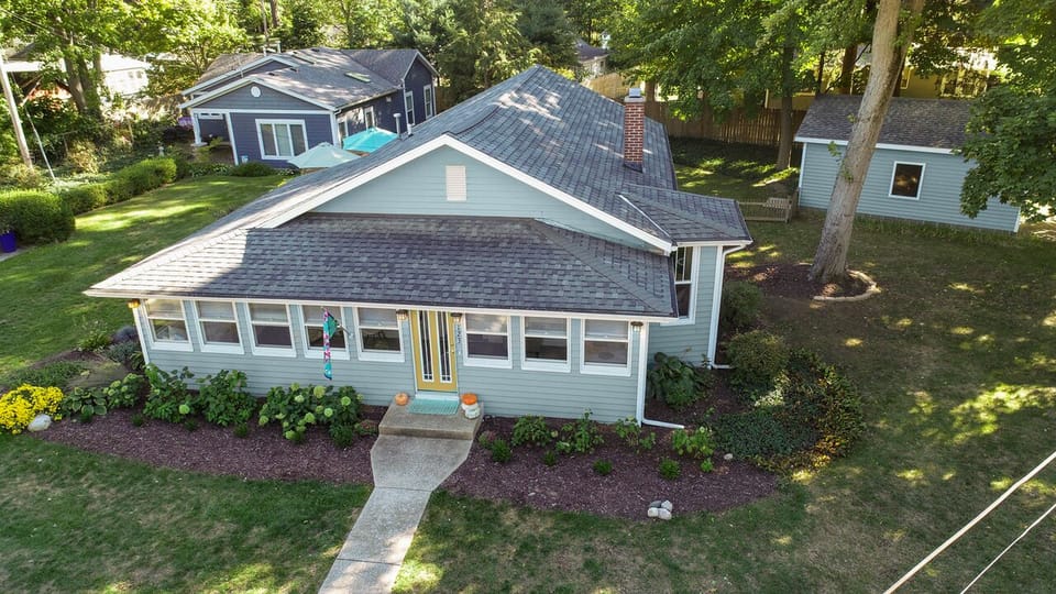 House, garage, and front/back yards. The back yard is completely fenced in.