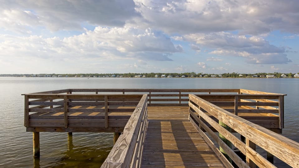 Lagoon Pier