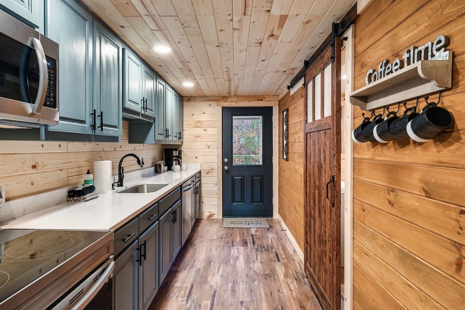 Fully Stocked Kitchen