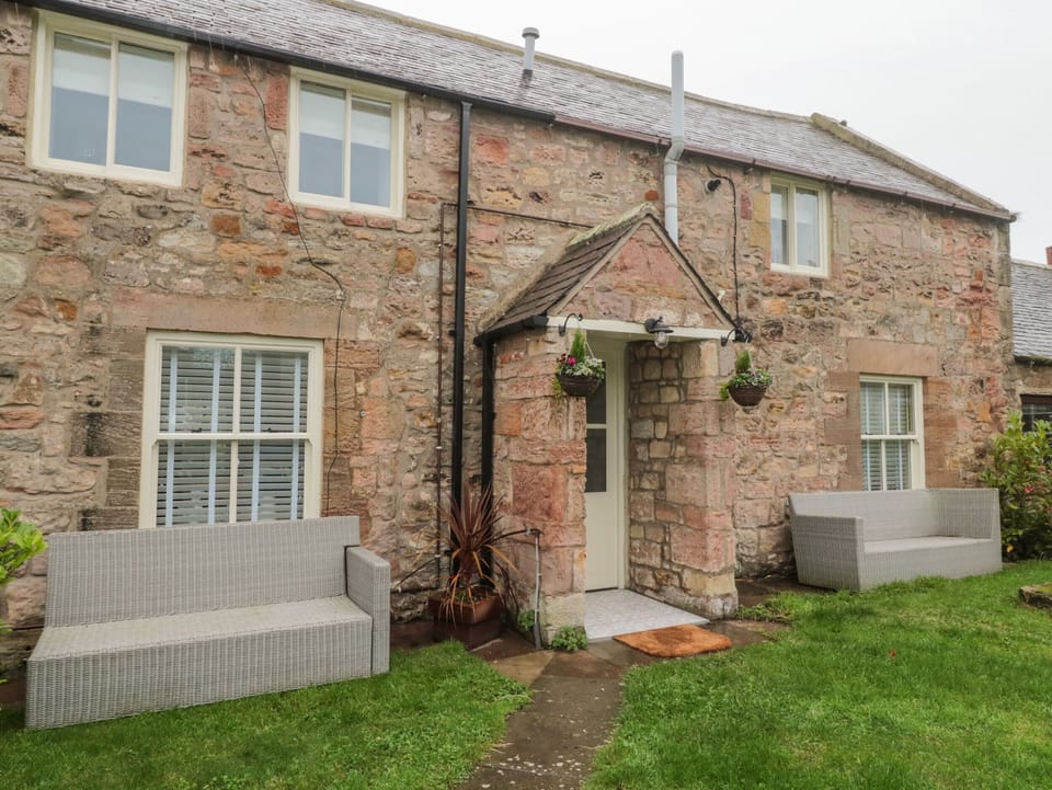 Cottage | Front of property