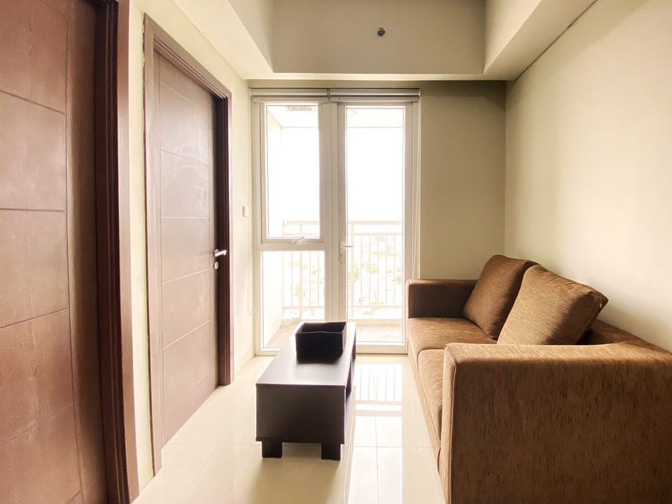 Apartment, 2 Bedrooms | Living area | TV