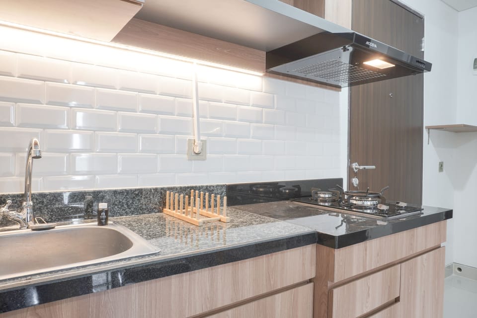 Apartment, 2 Bedrooms | Private kitchen | Fridge, stovetop, cookware/dishes/utensils