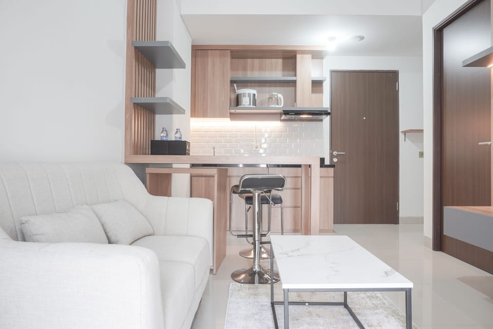 Apartment, 2 Bedrooms | Living area