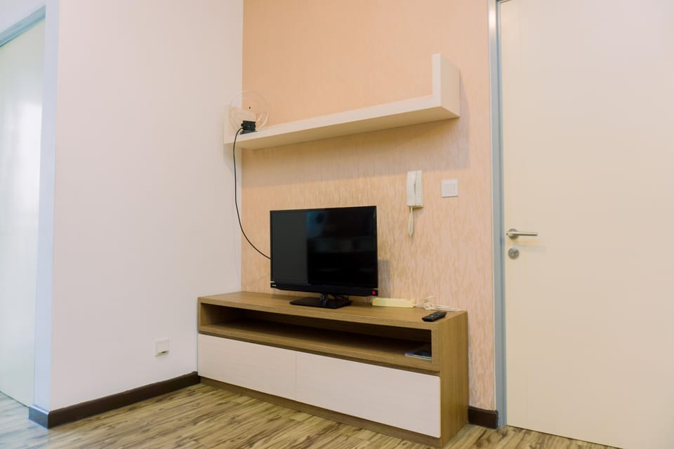 Apartment, 2 Bedrooms | Living area