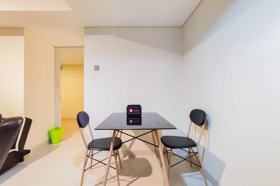 Apartment, 2 Bedrooms | In-room dining