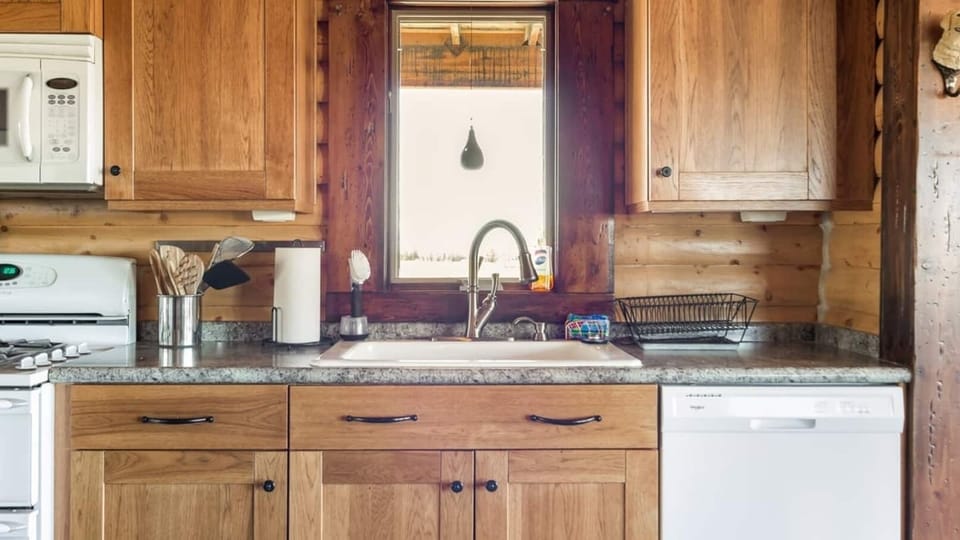 This kitchen has everything you'll need to whip up meals for the whole group.