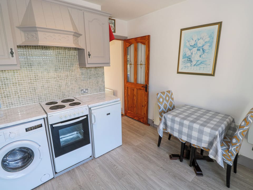 Fridge, dishwasher, electric kettle, toaster