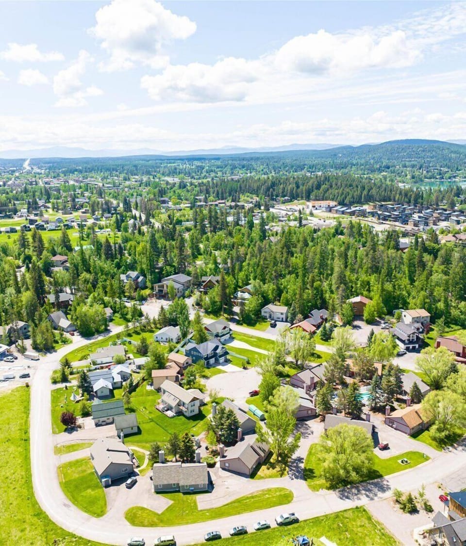 Whitefish Bliss at Crestwood (8542)