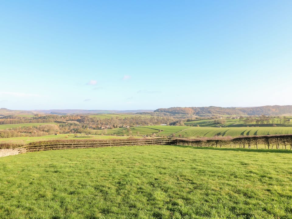 Cottage | Property grounds