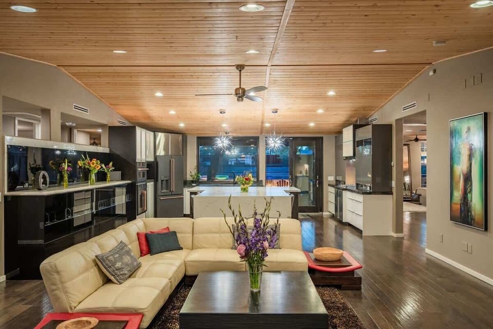 Step through the French double doors into Villa Medano, where you’re greeted by a sweeping view of the great room. This space presents custom-designed luxe furnishings and a chef’s dream kitchen, setting the tone for an extraordinary stay.