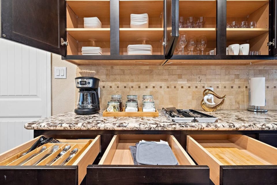 Kitchen is fully equipped so that you can feel like home for long stays.