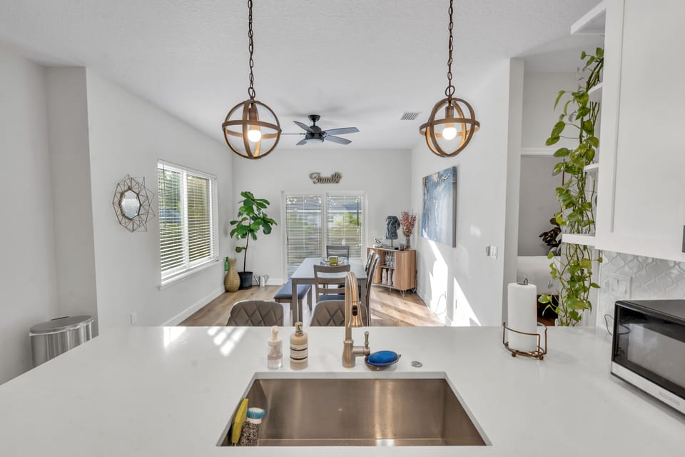 Kitchen/Dining