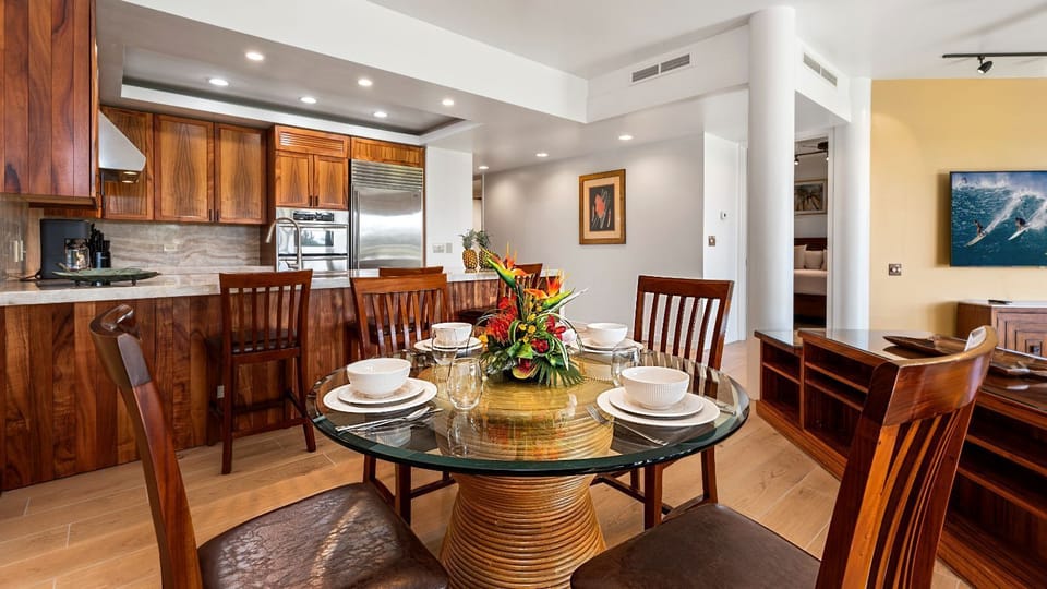 Beautifully decorated with custom furnishings
