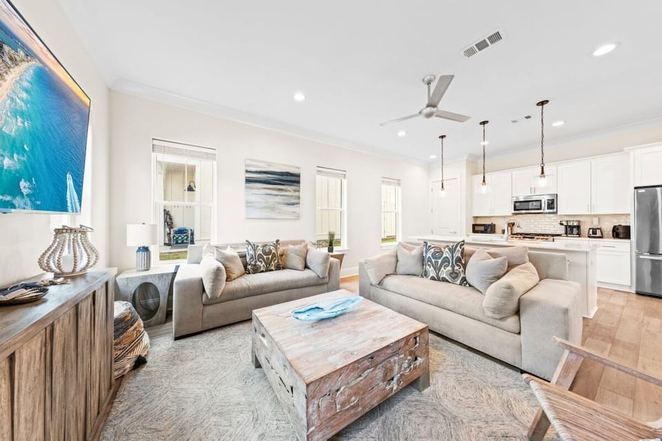 NEW Inlet Beach House, Sleeps 14, 10 beds