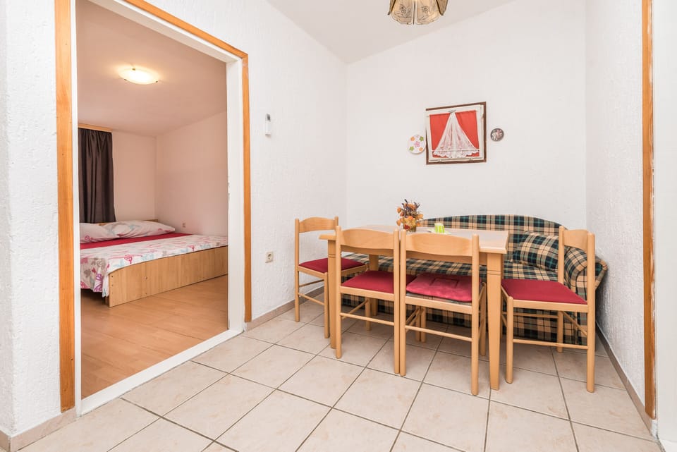 Family Apartment A1 | Dining room
