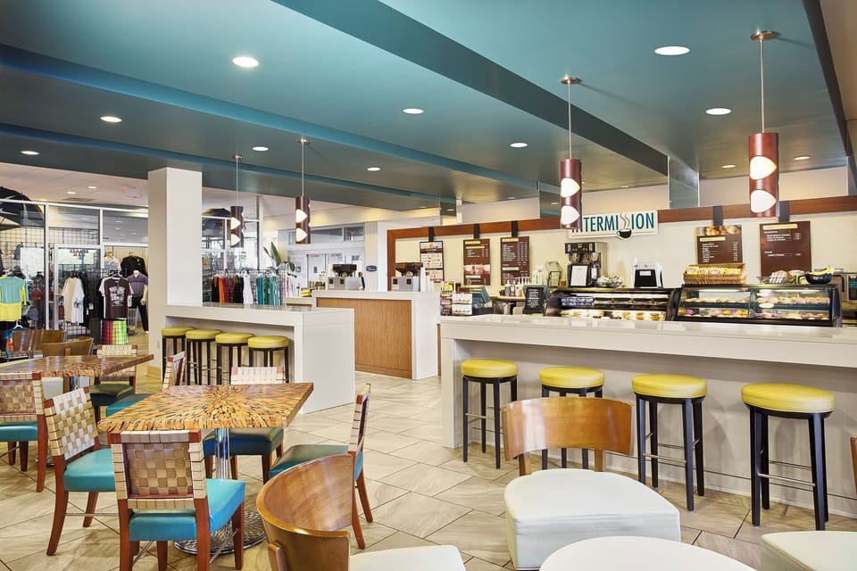 Intermission - Kingston Resorts has everything from quick bites at Intermission that features Starbucks to causal meals at Coastal Grill and even ocean front fine dining at Café Amalfi.
