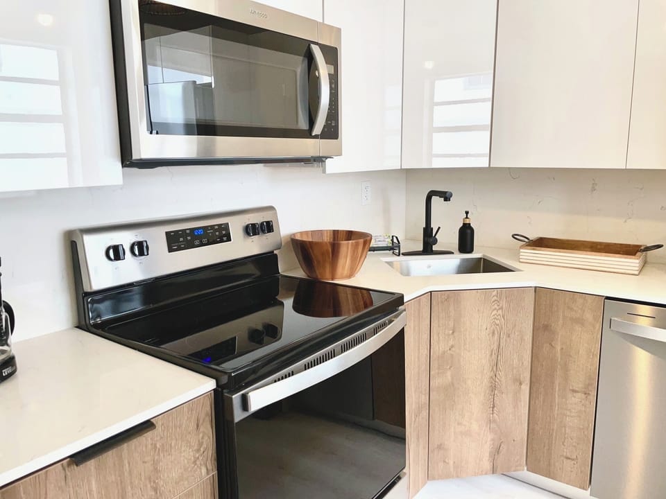 Kitchen (2)
