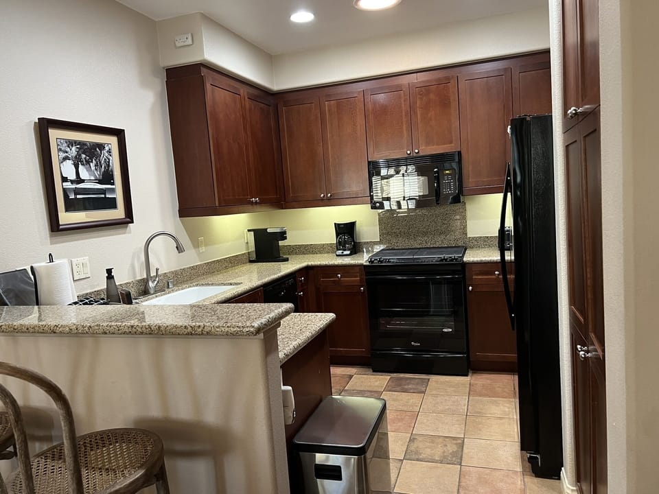Fully equipped kitchen