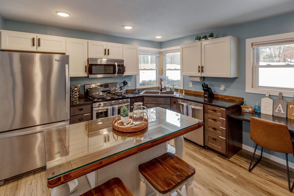 Fully stocked kitchen. crock pot, blender. feel right at home