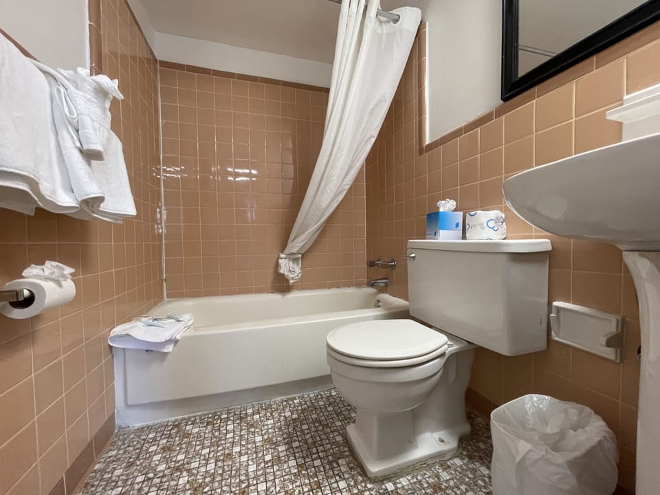 Polynesian Beach & Golf Resort Hotel in Myrtle Beach