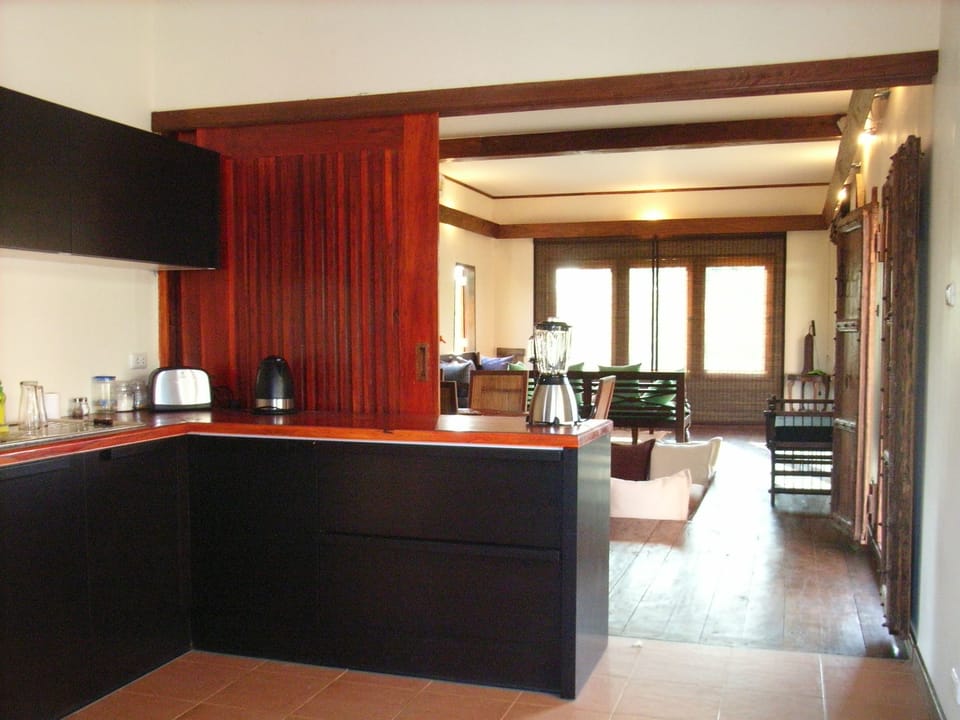Traditional Villa, 2 Bedrooms, Private Pool, Pool View | Private kitchen | Full-size fridge, microwave, oven, stovetop