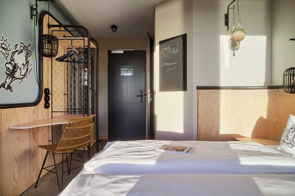 Comfort Room, Balcony, Ocean View | Hypo-allergenic bedding, free WiFi, bed sheets