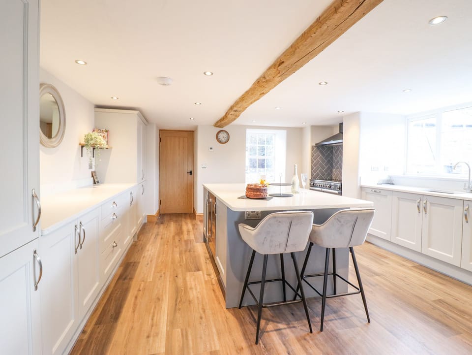Fridge, dishwasher, electric kettle, toaster