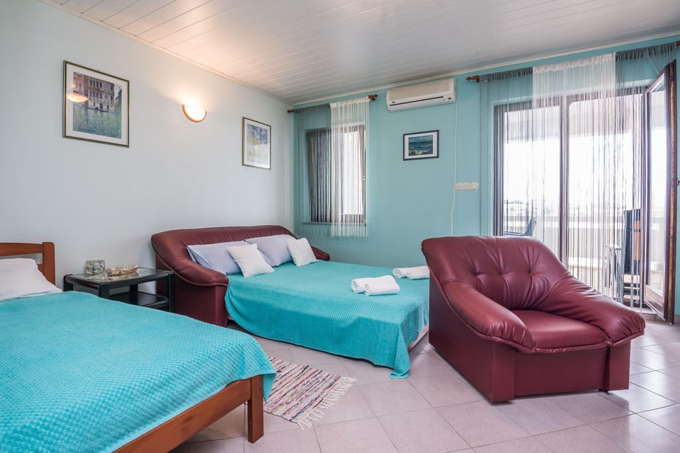 Classic Apartment 2+1 | 1 bedroom, free WiFi