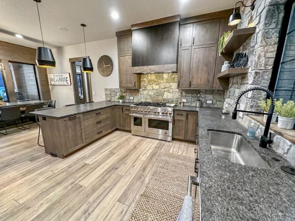 Kitchen with Gourmet Appliances