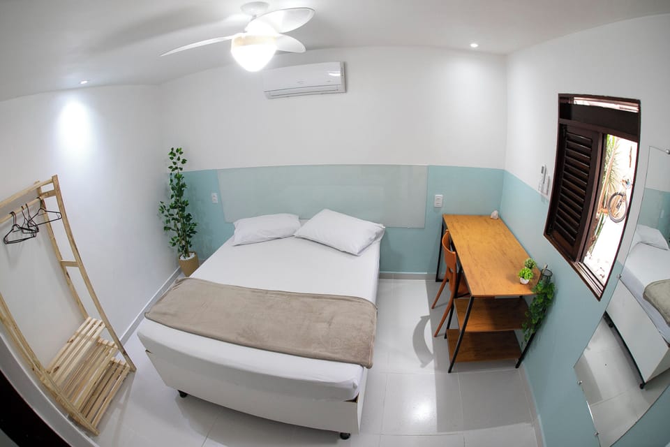 Comfort Room | Free WiFi, bed sheets