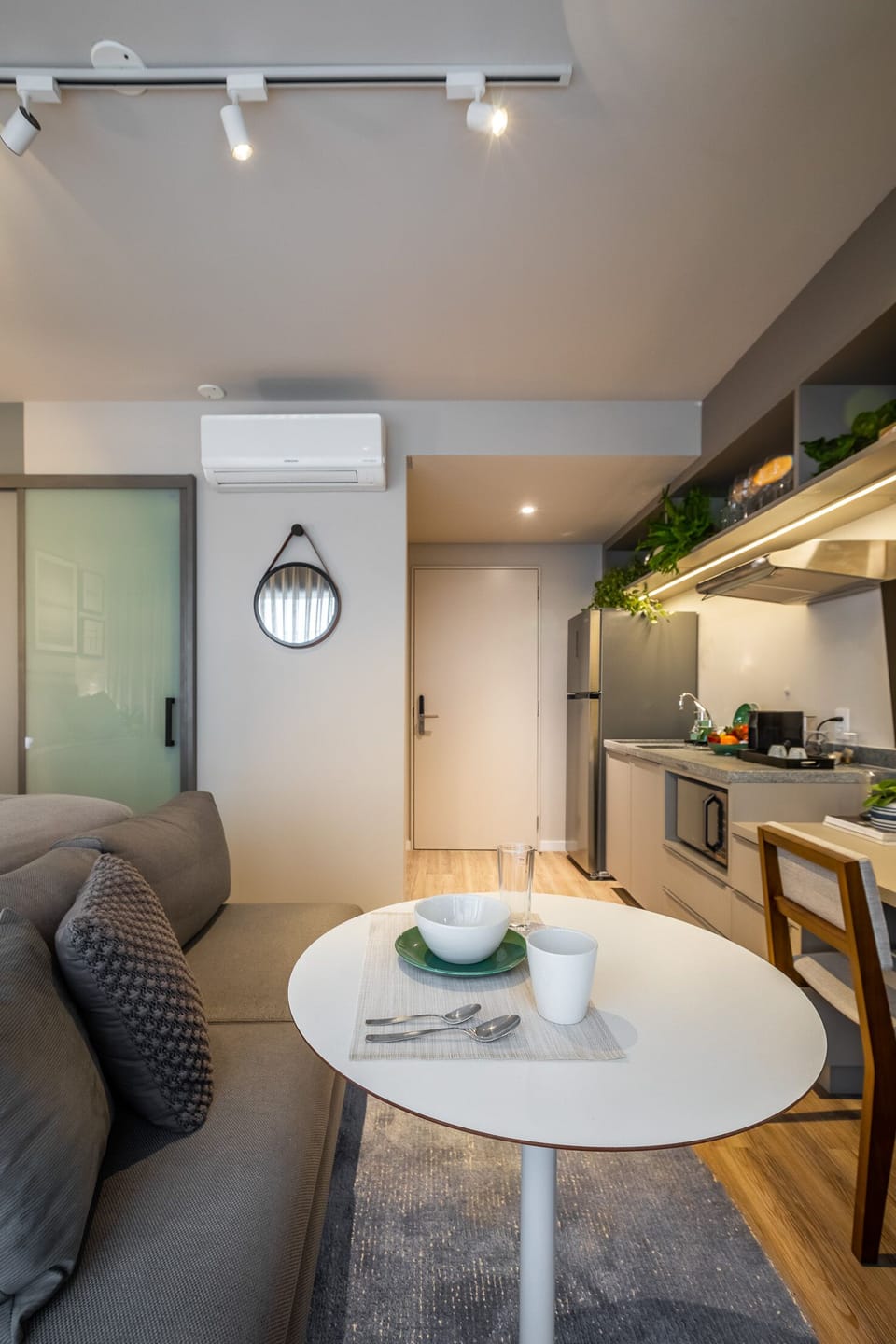 Premier Apartment | Blackout drapes, soundproofing, iron/ironing board, free WiFi