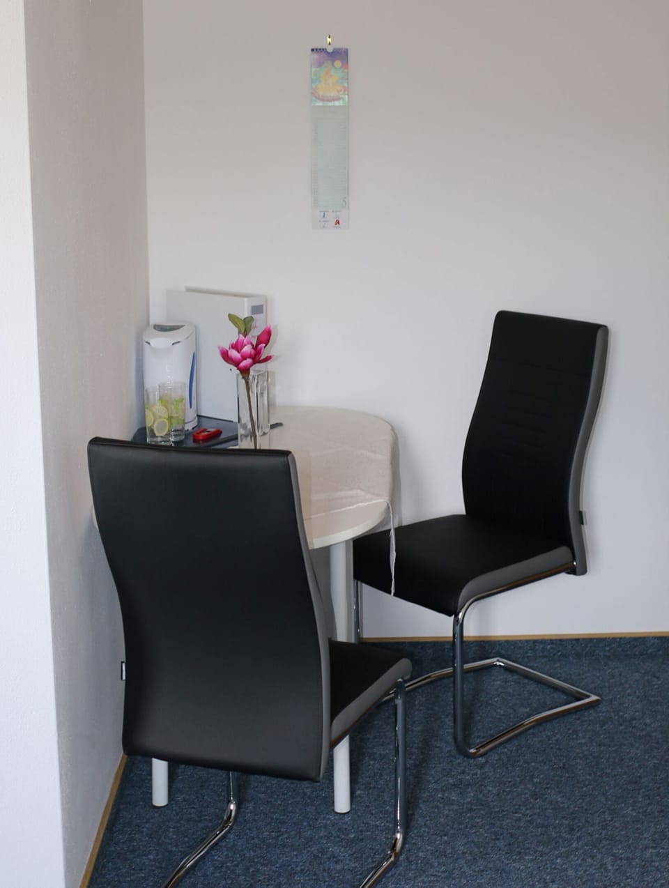 Double Room | In-room dining