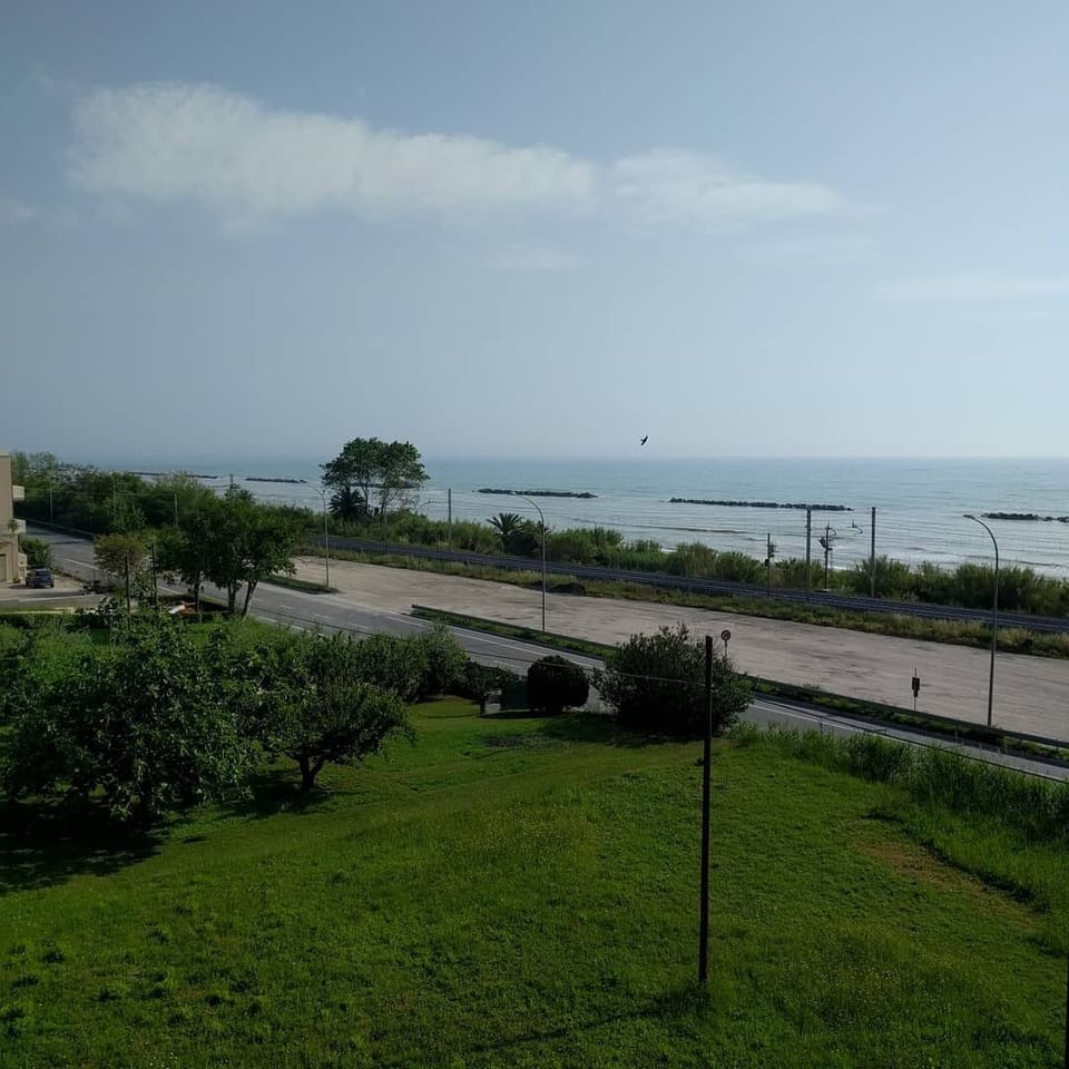 Beach/ocean view