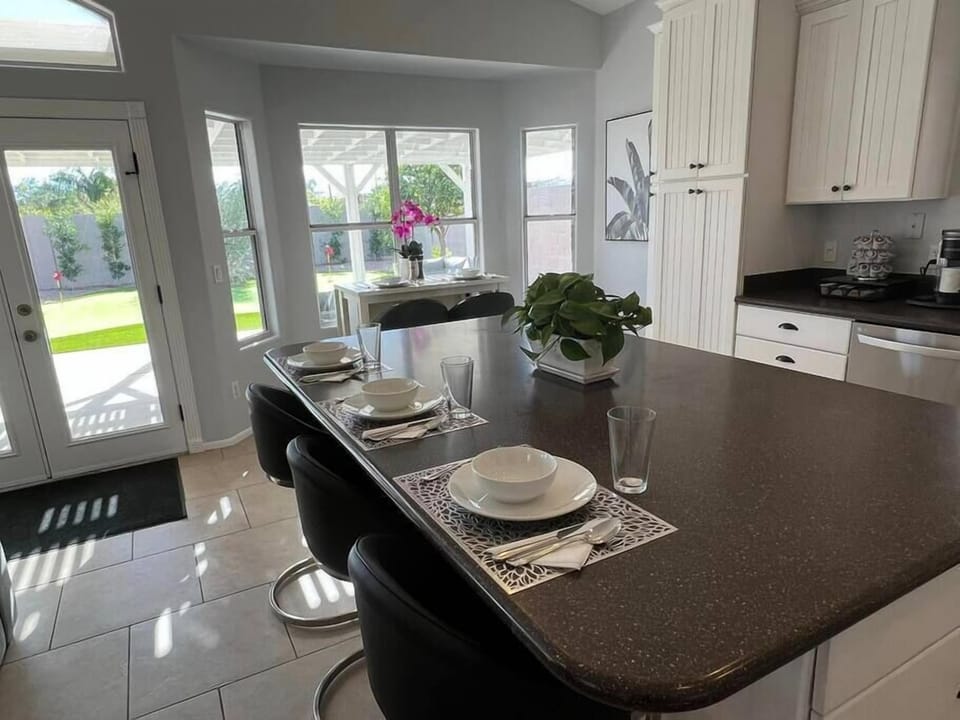 Kitchen area - view to the backyard