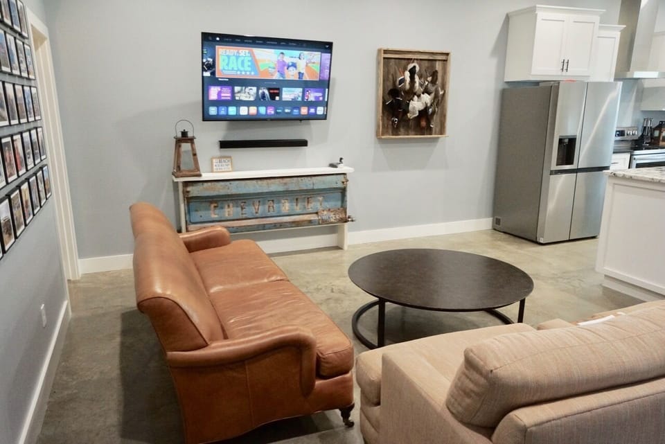 Living area and TV