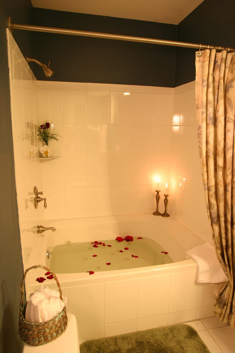 Jetted tub