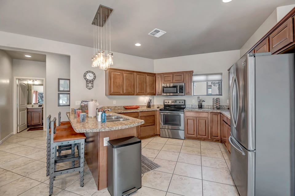 Fully Equipped Kitchen with Stainless Steel Appliances