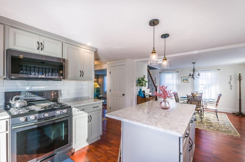 Kitchen leading into the dining room.