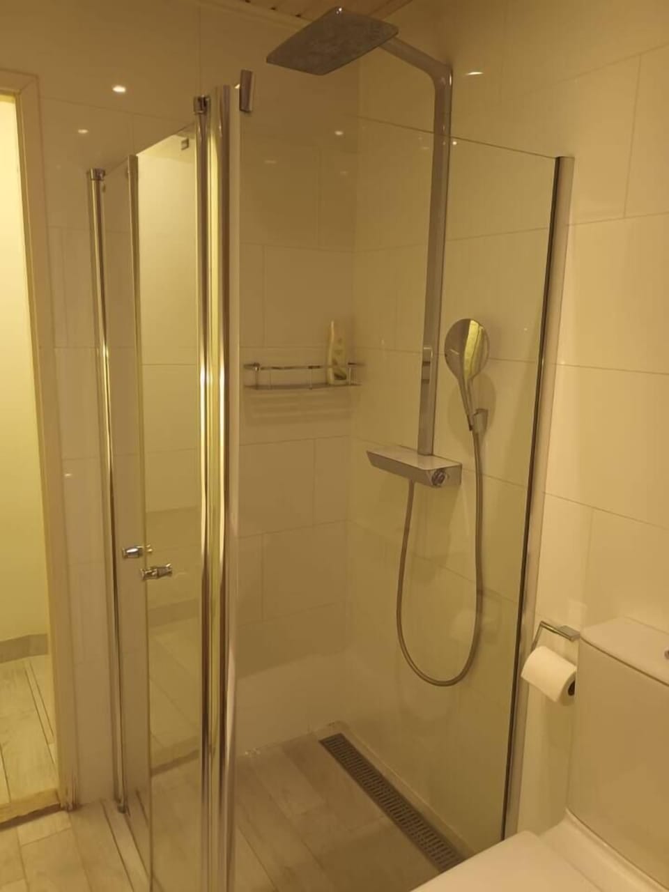 2ndhomes 144 m2 Stylish 3BR Center Home Apartment in Helsinki