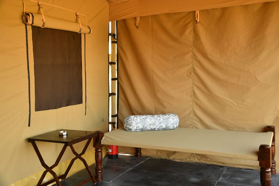 Luxury Tent with King Bed and Private Sitout | Terrace/patio