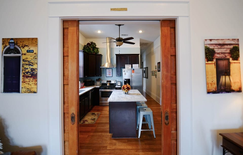 Kitchen/Dining Area
