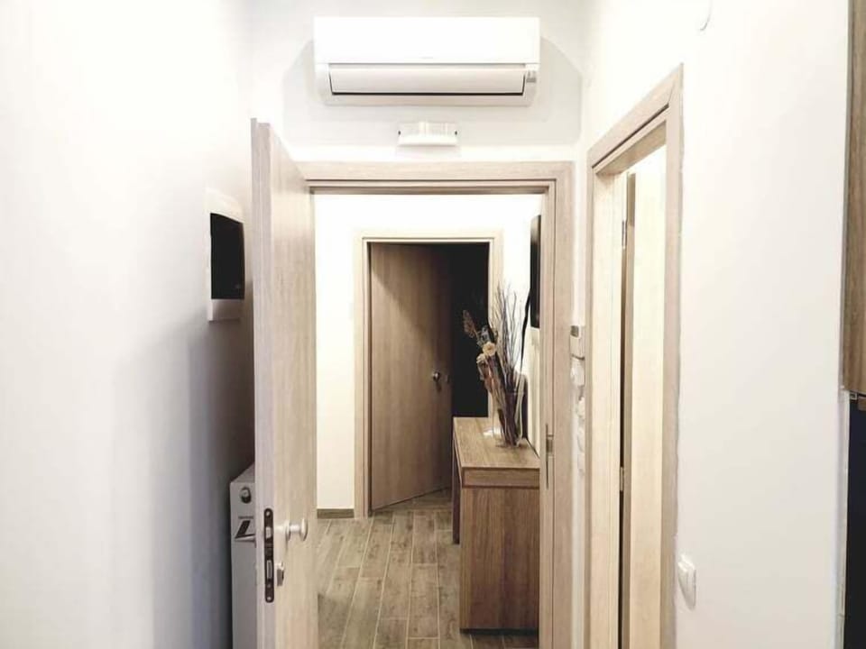 Deluxe Studio | Air conditioning
