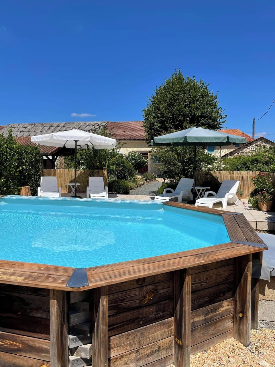 Swimming Pool - this is shared with a 1 bed gite.
