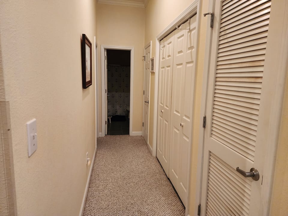 connecting hallway & laundry room