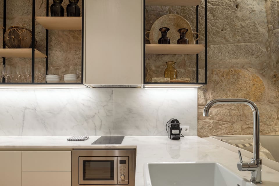 Apartamento 2 Dormitorios | Private kitchen | Espresso maker, fridge, microwave, stovetop