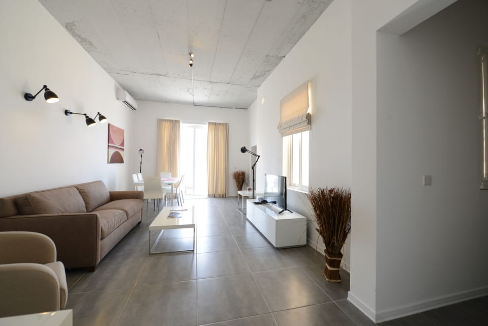 Deluxe Apartment | Living area
