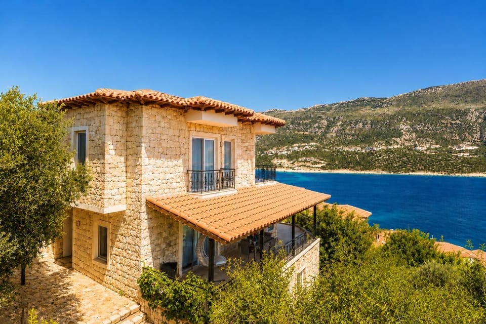 Beautiful villa with private pool and terrace with sea views